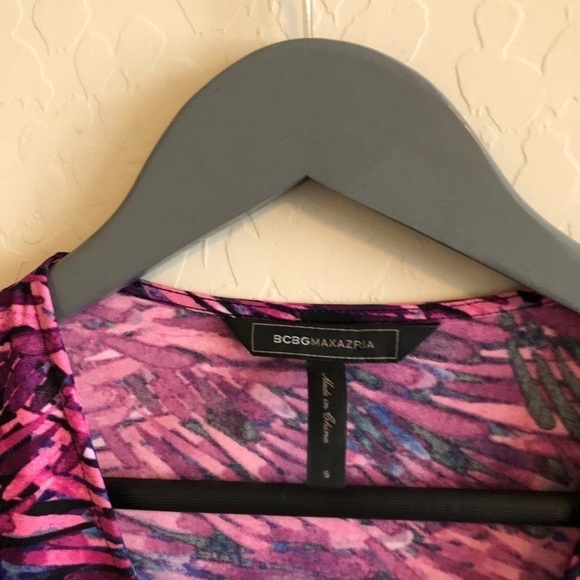 bcbgmaxazria Adele' Print Jersey Wrap Dress - Picture 8 of 9